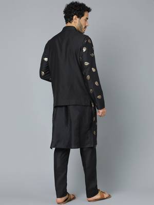 Men'S Black Cotton Blend Jacket, Kurta And Pyjama Set 4