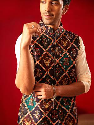 Purple And Cream Viscose Jacket, Kurta And Pyjama Set 4