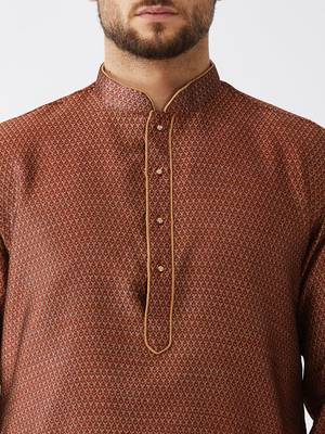  maroon silk blend kurta and dhoti set 4