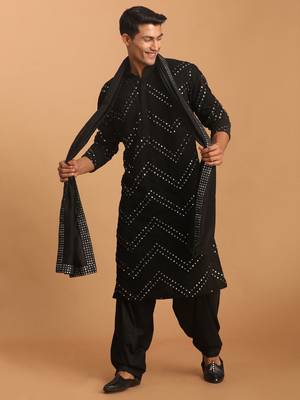 Black Georgette Kurta And Patiala Set 2