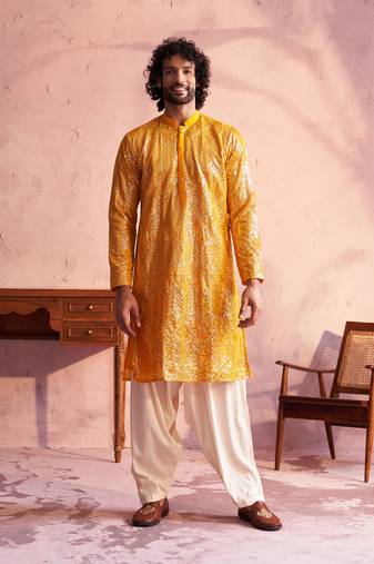 Men'S Yellow And Cream Georgette Kurta And Patiala Set