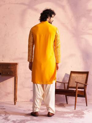 Men'S Yellow And Cream Georgette Kurta And Patiala Set 3
