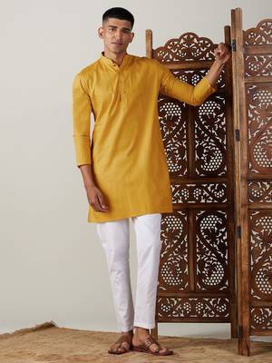 Men'S Mustard And White Cotton Blend Kurta Pyjama Set 1
