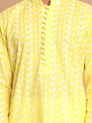 Mustard And White Pure Cotton Kurta Pyjama Set 4