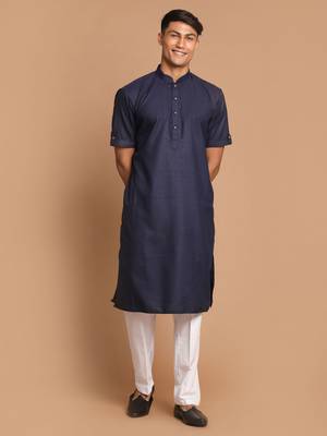 Men'S Navy Blue And White Cotton Blend Kurta Pyjama Set 1