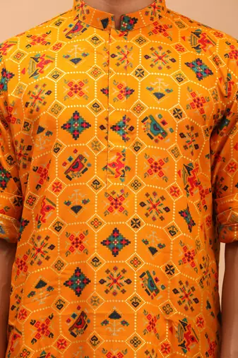 Yellow And Cream Cotton Blend Kurta Pyjama Set
