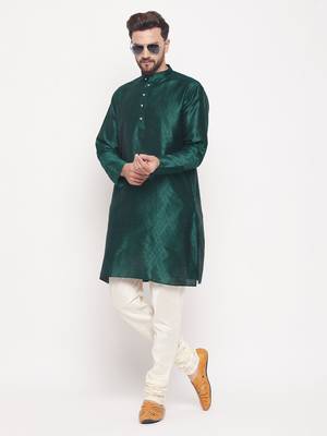 Men'S Green And Cream Silk Blend Kurta Pyjama Set 1