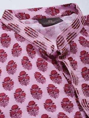 Pink And White Cotton Blend Kurta Pyjama Set 4