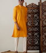 Men'S Yellow Cotton Blend Kurta