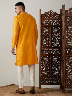 Men'S Yellow Cotton Blend Kurta 3