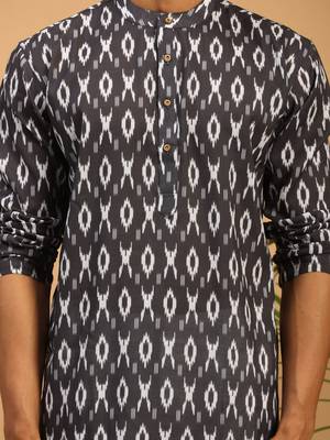 Black Cotton Blend Kurta Pyjama Set 4