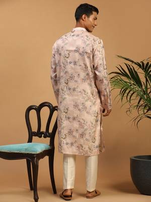 Pink And White Cotton Blend Kurta Pyjama Set 3
