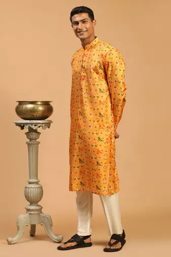 Men'S Yellow And Cream Cotton Silk Kurta Pyjama Set