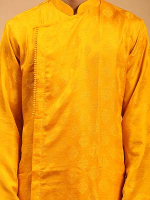 Yellow And Cream Viscose Blend Kurta Pyjama Set 4