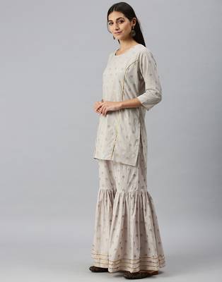 women's round neck floral foil print grey straight kurti and sharara with dupatta 3
