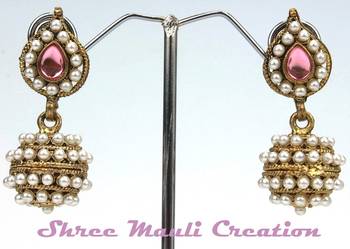 Leaf Pearl Jhumki Earrings 2