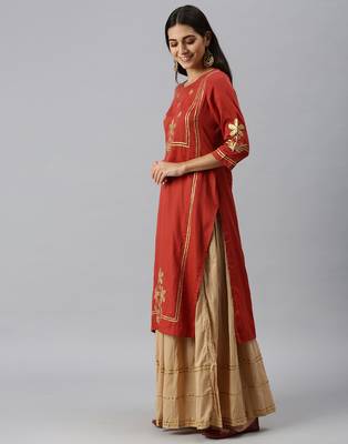 women's round neck solid rust straight kurta and skirt 3