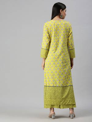 women's round neck floral foil print yellow straight kurta and palazzos with dupatta 2