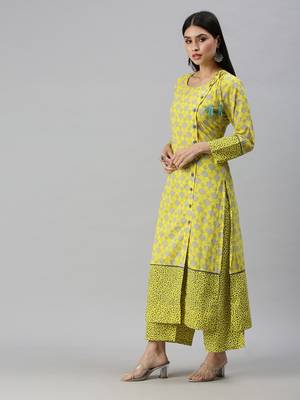 women's round neck floral foil print yellow straight kurta and palazzos with dupatta 3