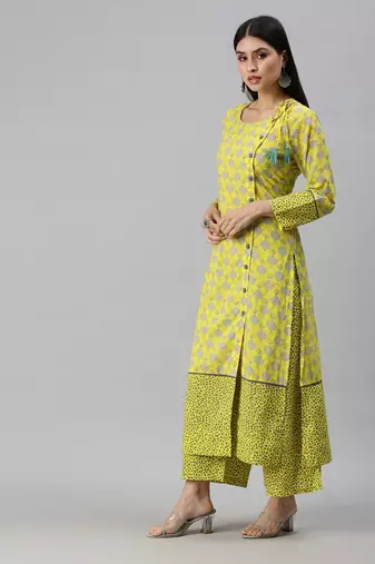 women's round neck floral foil print yellow straight kurta and palazzos with dupatta