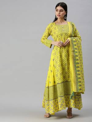 women's round neck floral foil print yellow anarkali kurta and palazzos with dupatta 1