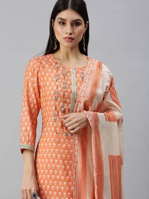 women's round neck floral orange straight kurta and trouser with dupatta 2