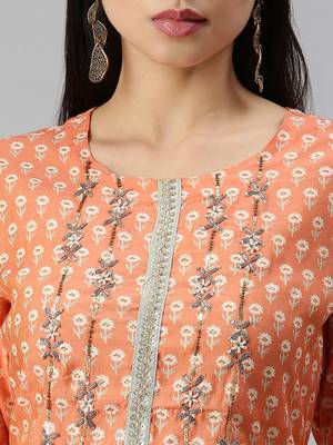 women's round neck floral orange straight kurta and trouser with dupatta 5