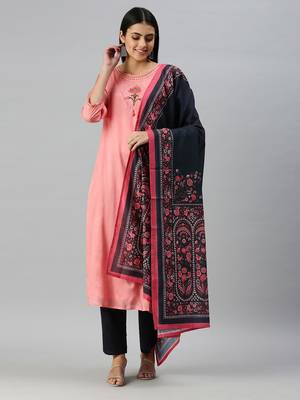 women's round neck solid zardozi pink straight kurta and trouser with dupatta 3