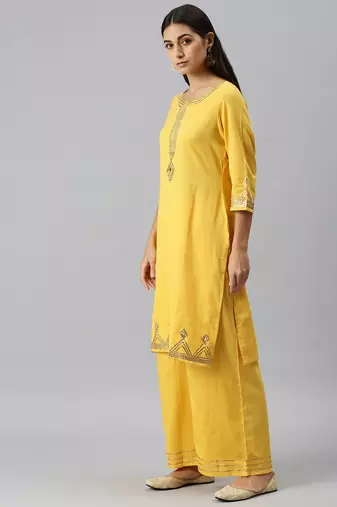 women's round neck solid yellow straight kurta and palazzos with dupatta