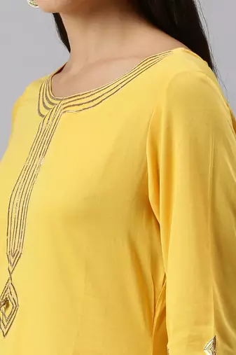 women's round neck solid yellow straight kurta and palazzos with dupatta