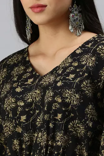 women's v-neck floral black kaftan kurti and trouser