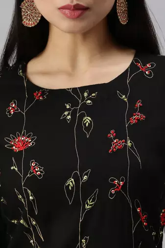 women's round neck floral foil print black straight kurta and trouser