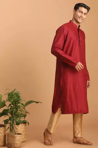 Maroon And Rose Gold Cotton Blend Kurta Pyjama Set