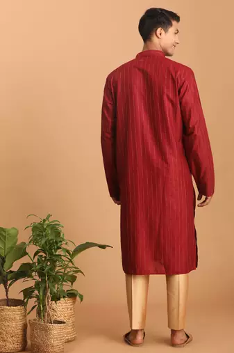 Maroon And Rose Gold Cotton Blend Kurta Pyjama Set