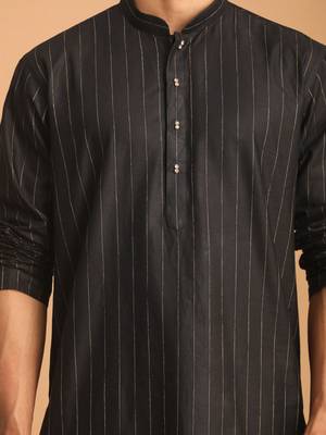 Men'S Maroon And Rose Gold Cotton Blend Kurta Pyjama Set 4