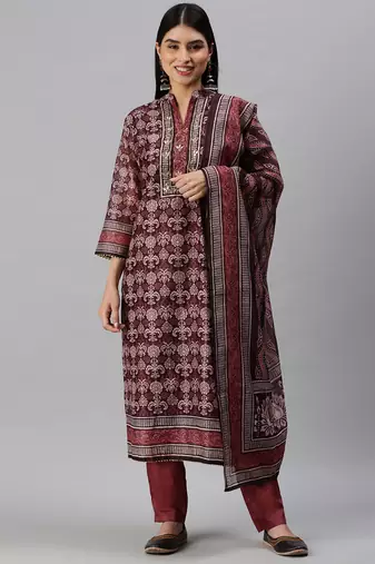 women's mandarin collar ethnic motifs maroon straight kurta and trouser with dupatta