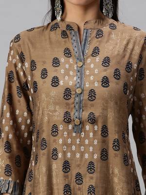 women's mandarin collar ethnic motifs foil print brown straight kurta and palazzos 4