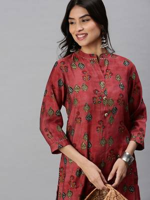 women's mandarin collar floral foil print magenta straight kurta and trouser 1