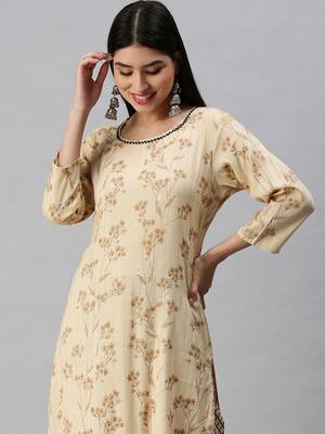 women's round neck floral foil print cream straight kurta and trouser 1