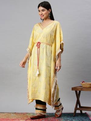 women's v-neck floral foil print yellow kaftan kurta and trouser 4