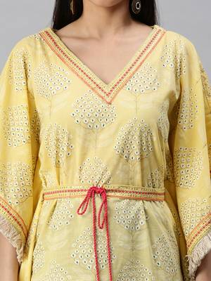 women's v-neck floral foil print yellow kaftan kurta and trouser 5