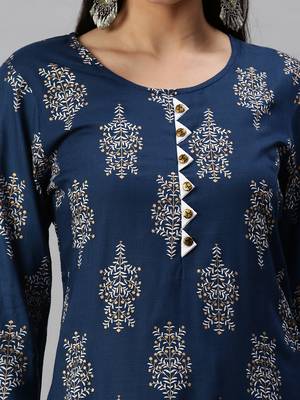 women's round neck floral foil print blue straight kurta and trouser with dupatta 5