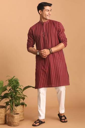 Men'S Maroon And White Cotton Kurta Pyjama Set