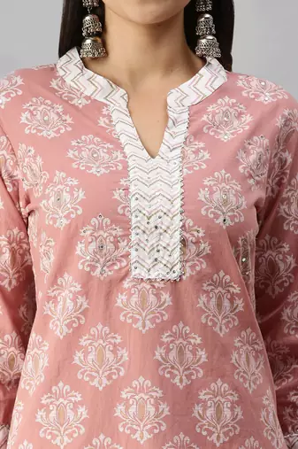 women's mandarin collar chevron foil print mauve straight kurta and trouser