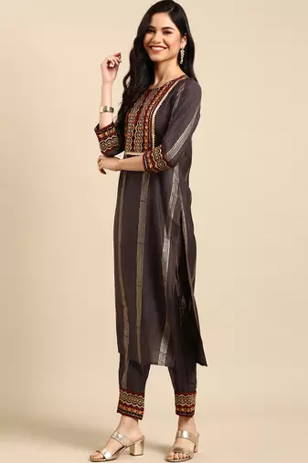 women's round neck checked foil print grey straight kurta and trouser