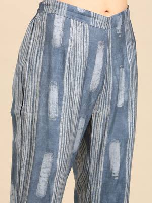 women's round neck solid foil print blue straight kurta and trouser with dupatta 4