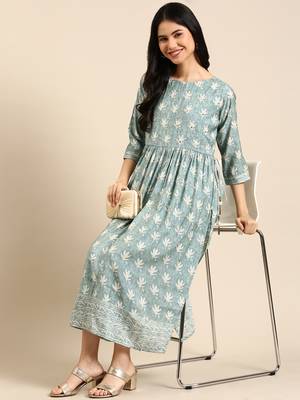 women's round neck abstract batik sea green anarkali kurta and trouser 5