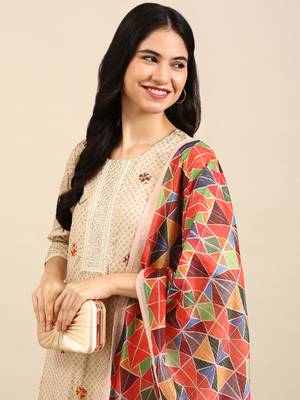 women's round neck geometric foil print cream straight kurta and palazzos with dupatta 1