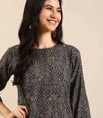 women's round neck ethnic motifs zardozi navy blue straight kurta and palazzos