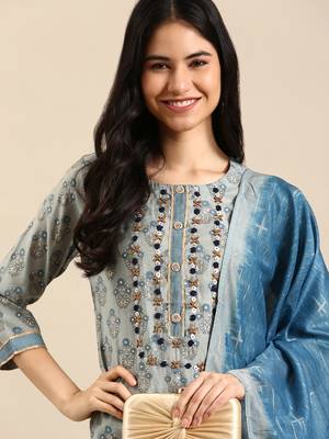 women's round neck floral foil print blue straight kurta and palazzos with dupatta 1